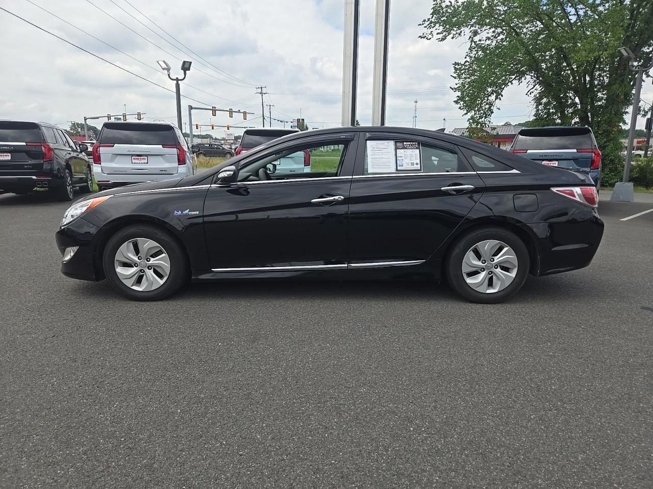 2014 Hyundai Sonata Hybrid Base Fredericksburg VA