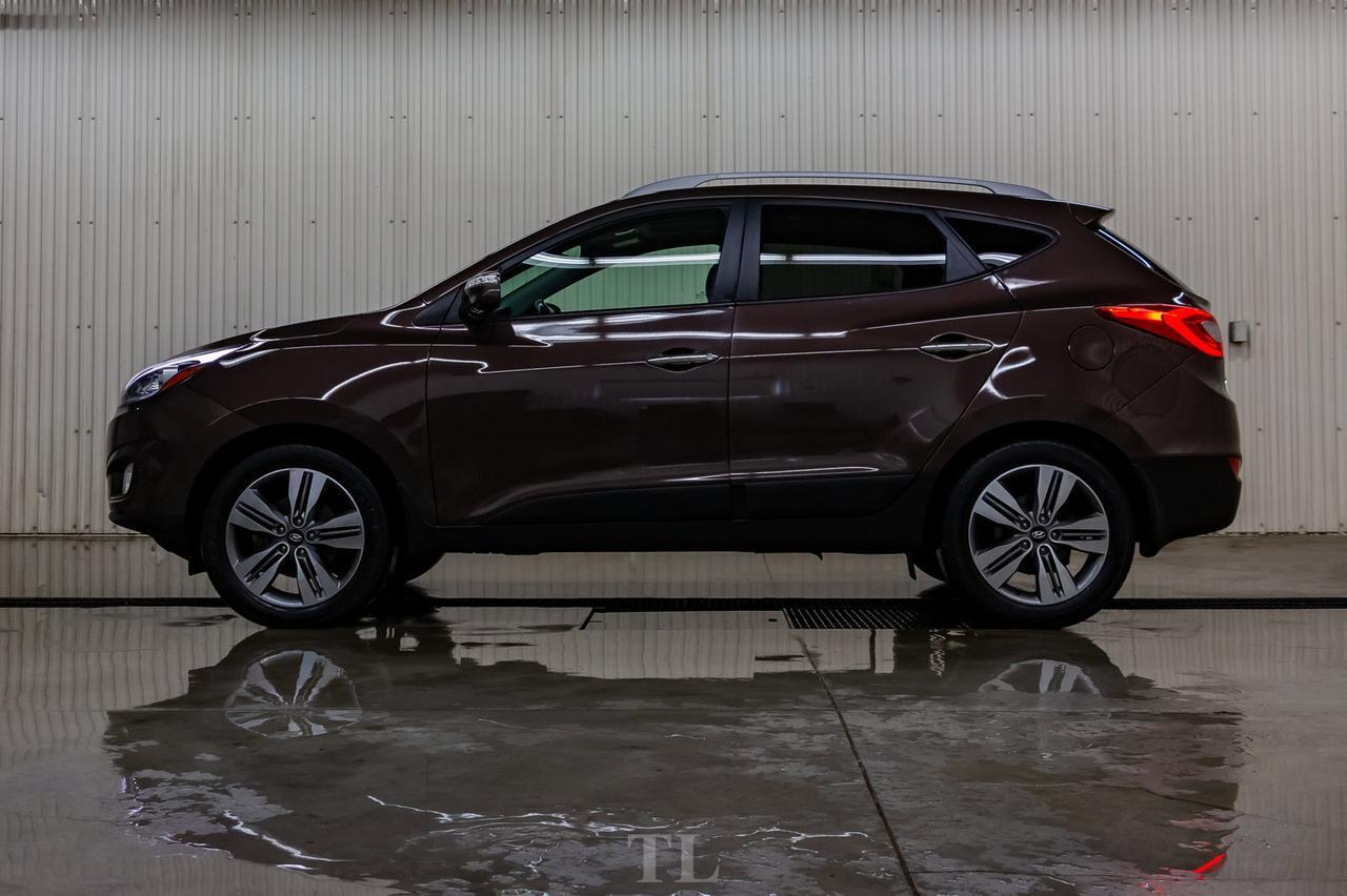 2014 Hyundai Tucson AWD Limited Leather Roof Nav BCam Red Deer AB