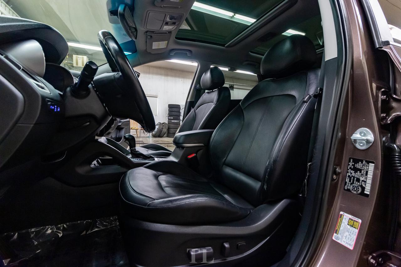 2014 Hyundai Tucson AWD Limited Leather Roof Nav BCam Red Deer AB