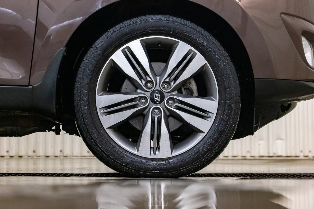 2014 Hyundai Tucson AWD Limited Leather Roof Nav BCam Red Deer AB