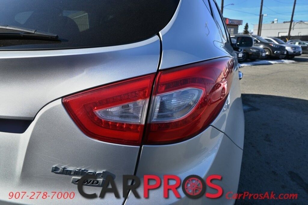 2014 Hyundai Tucson Limited - AWD - Power & Leather Heated Seats - Keyless Entry w/ Push to Start - 7 Touch Screen - Navigation - Backup Camera - Dual Sunroof - Roof Rack - Bluetooth Anchorage AK