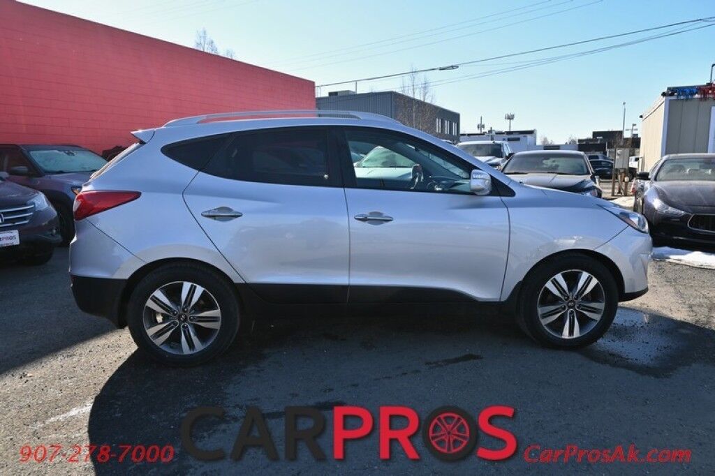 2014 Hyundai Tucson Limited - AWD - Power & Leather Heated Seats - Keyless Entry w/ Push to Start - 7 Touch Screen - Navigation - Backup Camera - Dual Sunroof - Roof Rack - Bluetooth Anchorage AK