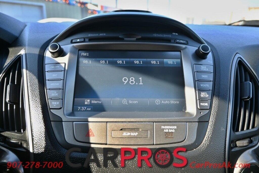 2014 Hyundai Tucson Limited - AWD - Power & Leather Heated Seats - Keyless Entry w/ Push to Start - 7 Touch Screen - Navigation - Backup Camera - Dual Sunroof - Roof Rack - Bluetooth Anchorage AK