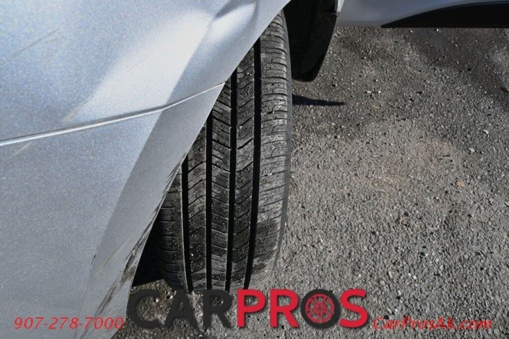 2014 Hyundai Tucson Limited - AWD - Power & Leather Heated Seats - Keyless Entry w/ Push to Start - 7 Touch Screen - Navigation - Backup Camera - Dual Sunroof - Roof Rack - Bluetooth Anchorage AK