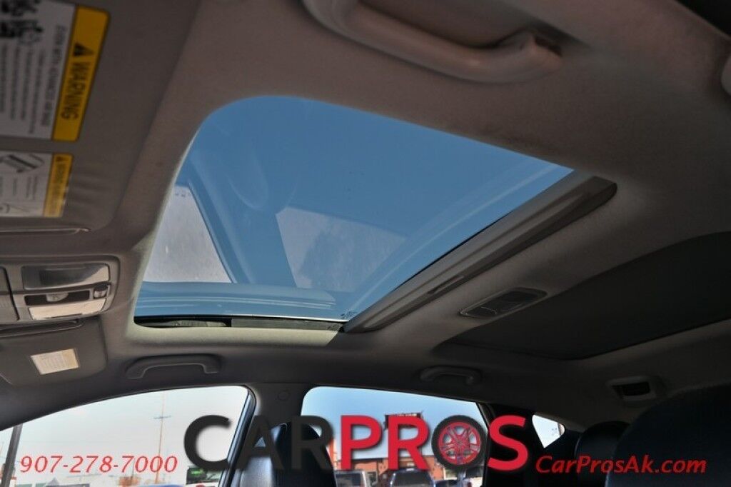 2014 Hyundai Tucson Limited - AWD - Power & Leather Heated Seats - Keyless Entry w/ Push to Start - 7 Touch Screen - Navigation - Backup Camera - Dual Sunroof - Roof Rack - Bluetooth Anchorage AK