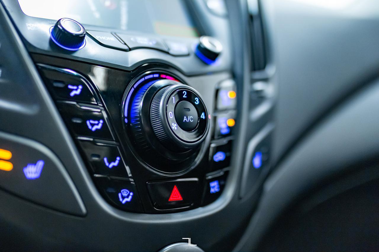 2014 Hyundai Veloster Turbo Leather Roof Nav BCam Red Deer AB