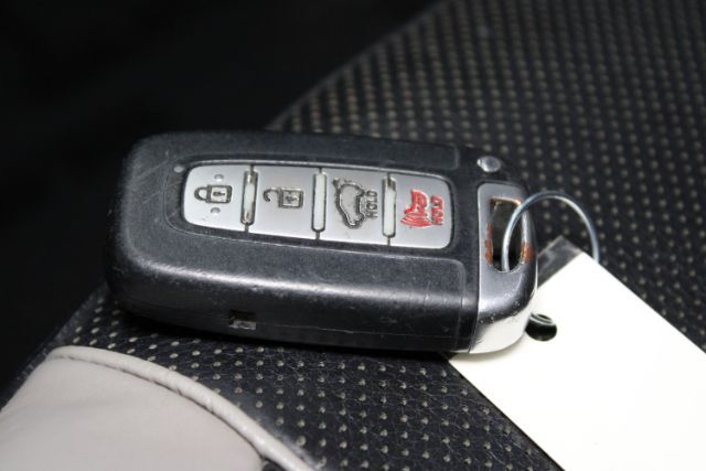 2014 Hyundai Veloster Turbo w/Black Chantilly VA
