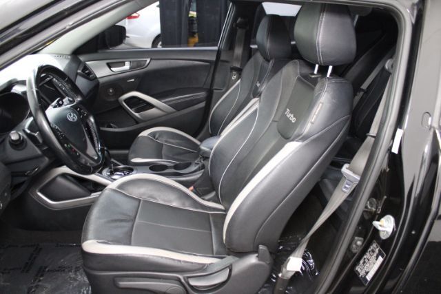 2014 Hyundai Veloster Turbo w/Black Chantilly VA