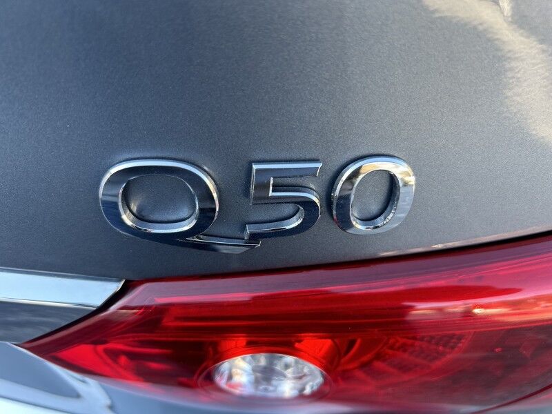 2014 INFINITI Q50 Whitinsville MA