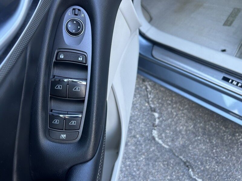 2014 INFINITI Q50 Whitinsville MA