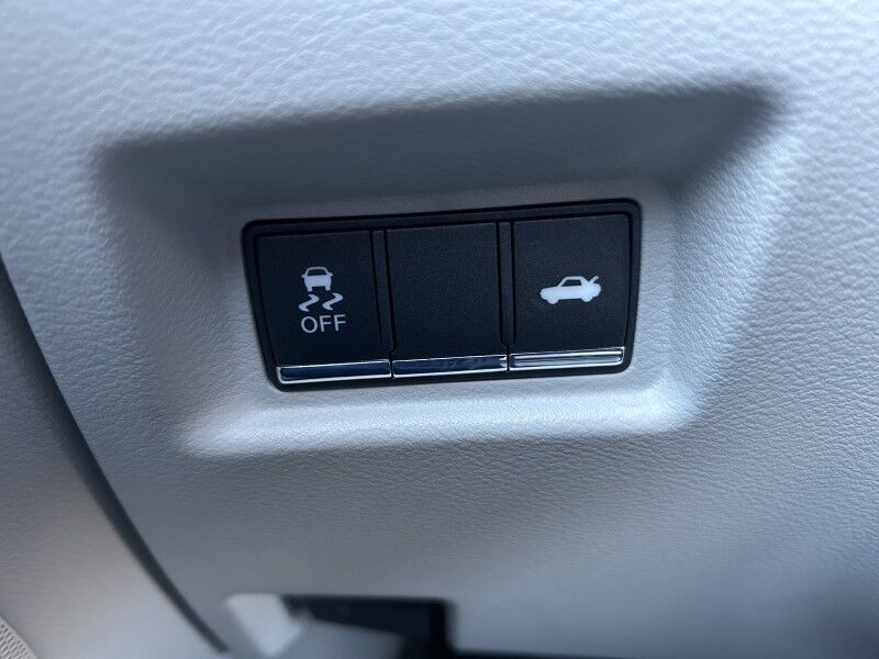 2014 INFINITI Q50 Whitinsville MA