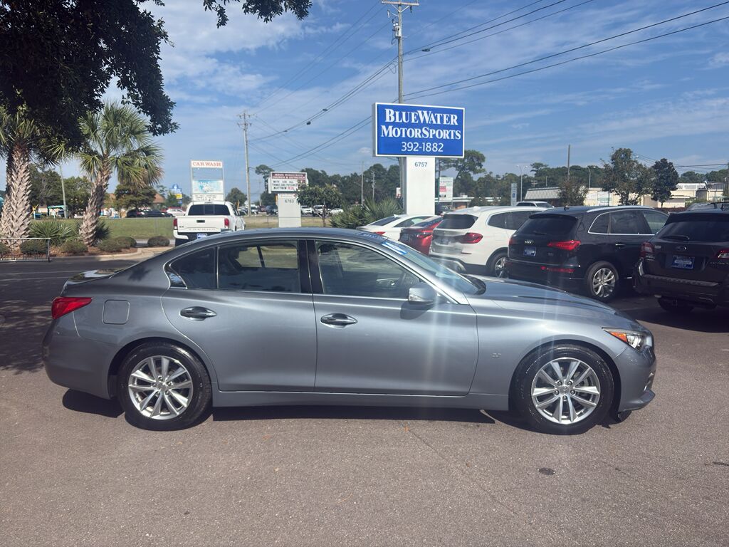 2014 INFINITI Q50