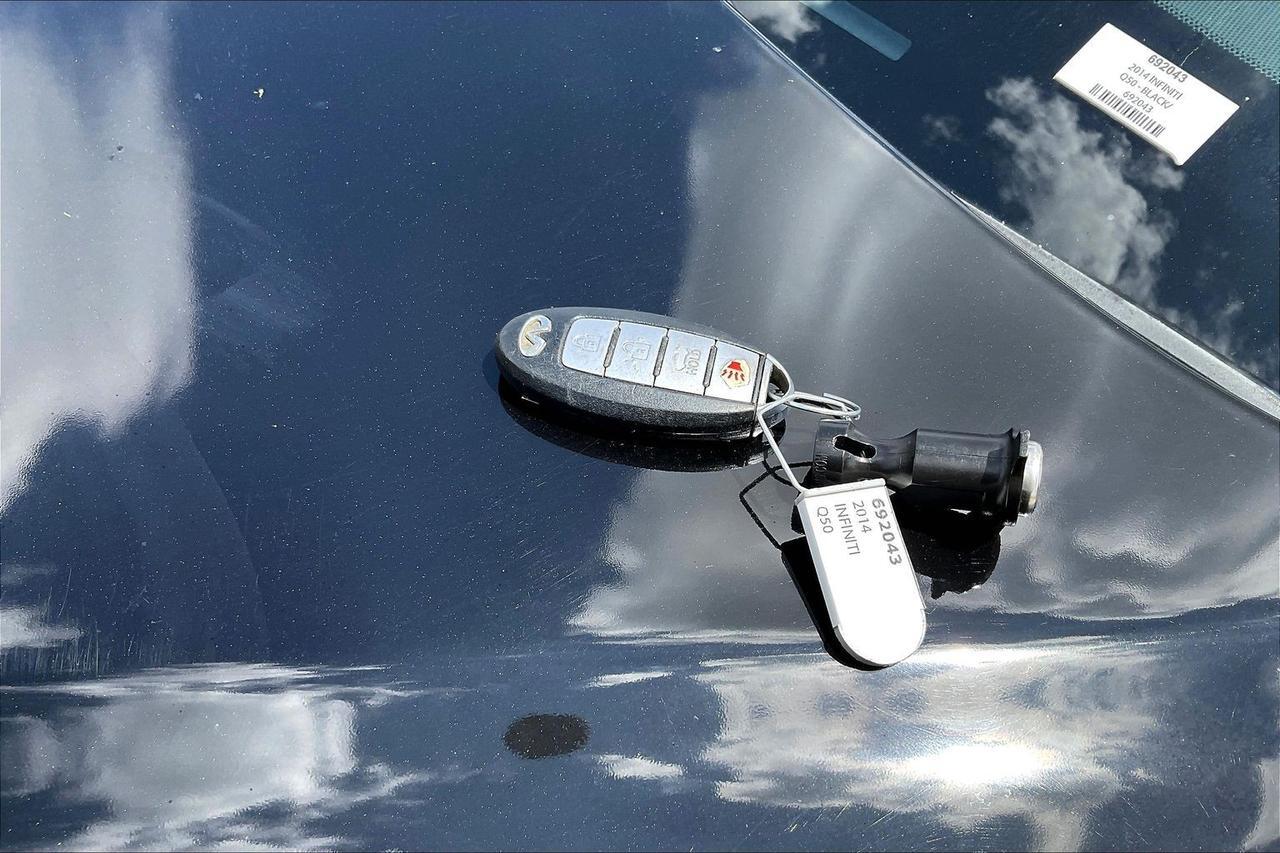 2014 INFINITI Q50 HYBRID PREMIUM Houston TX