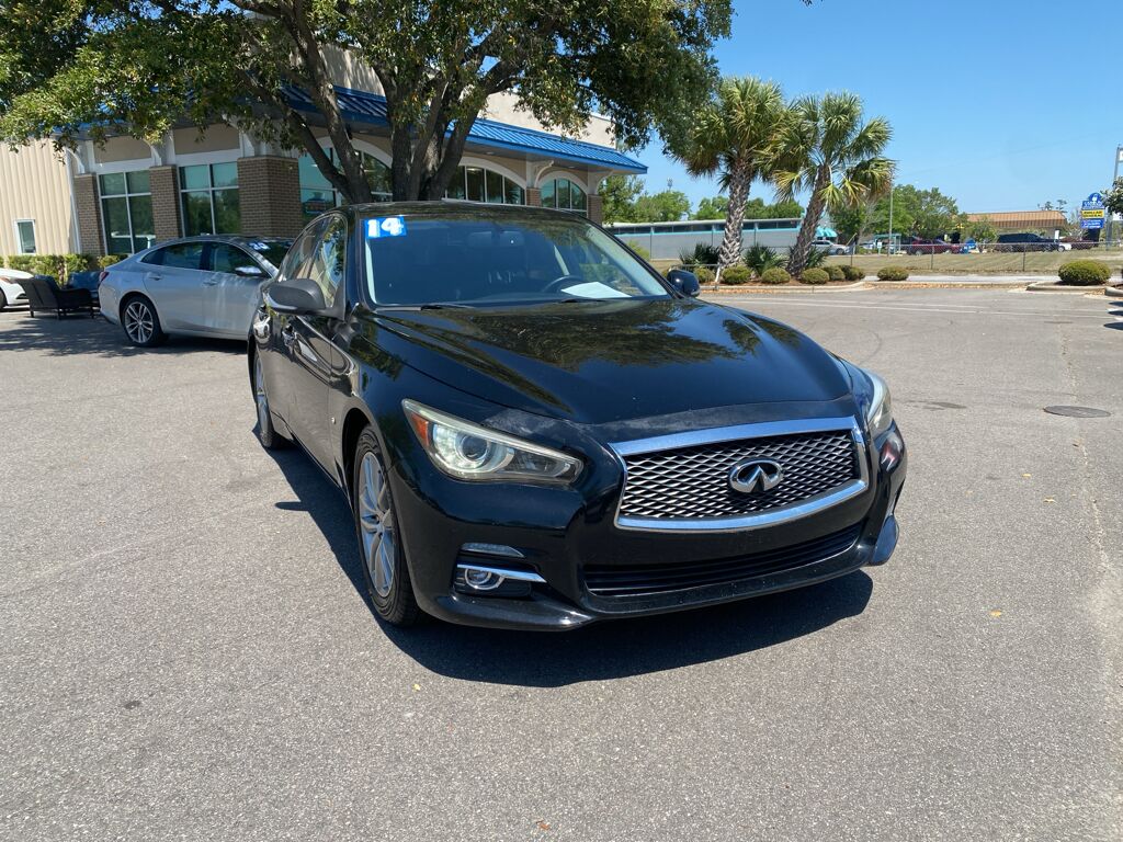 2014 INFINITI Q50 Premium