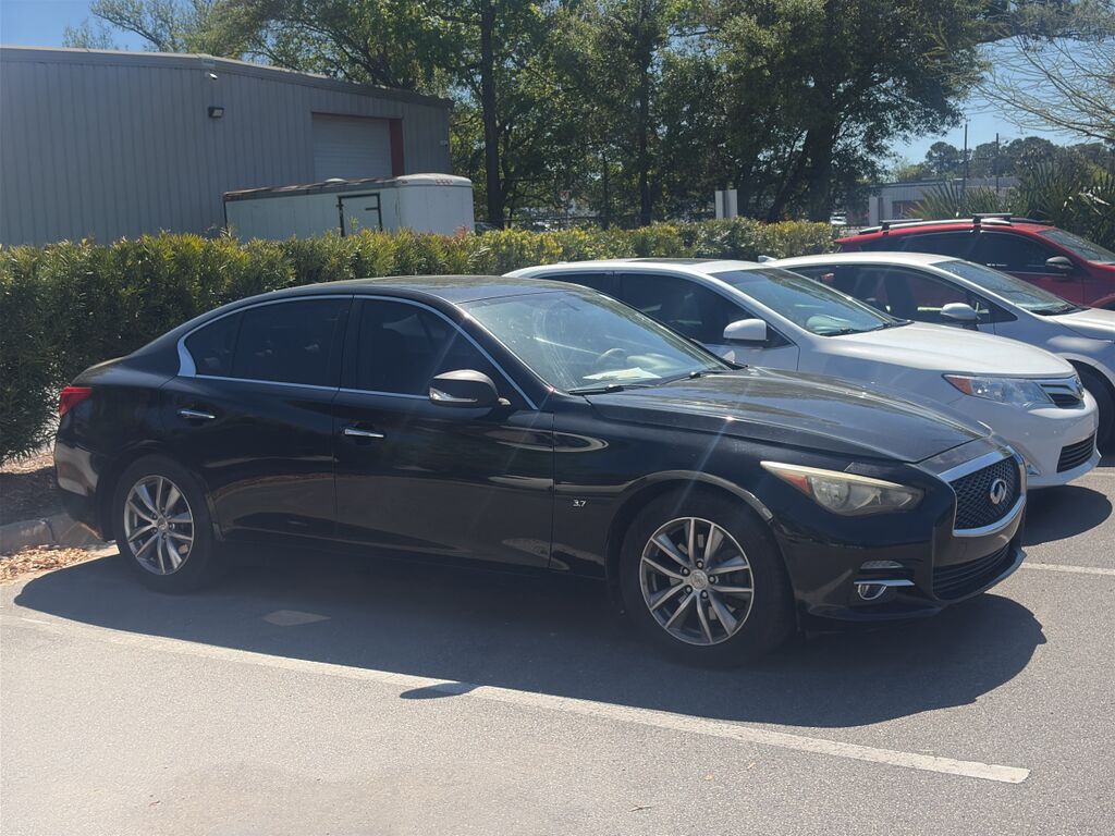 2014 INFINITI Q50 Premium