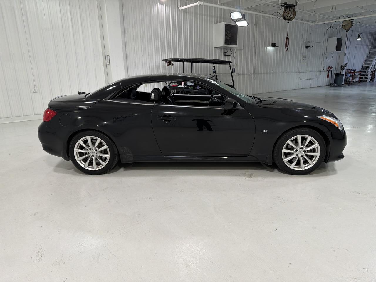 2014 INFINITI Q60 Convertible Base San Antonio TX