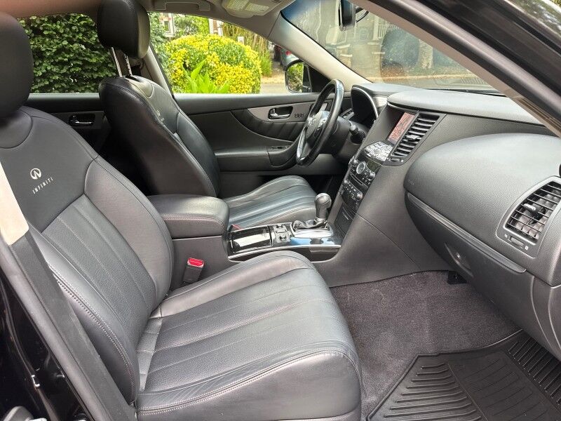 2014 INFINITI QX70 AWD w/ Premium Package Arlington VA