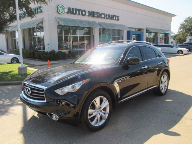 2014 INFINITI QX70 RWD