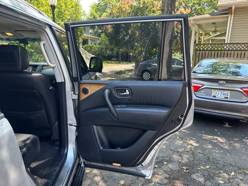 2014 INFINITI QX80 4WD Arlington VA