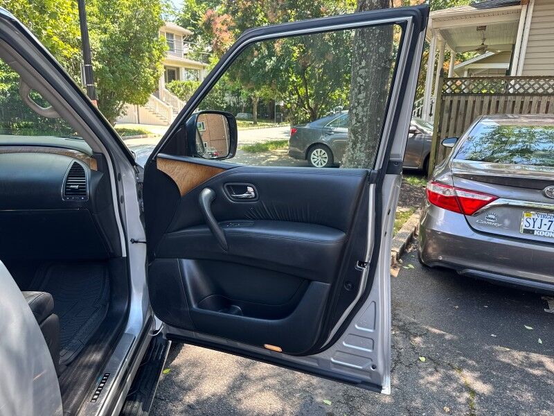 2014 INFINITI QX80 4WD Arlington VA