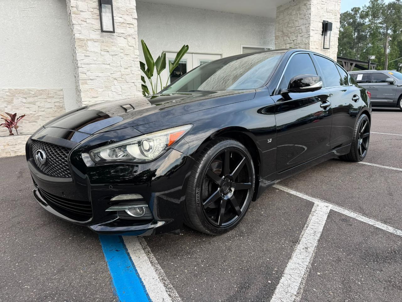 2014 Infiniti Q50 4dr Sdn Premium RWD
