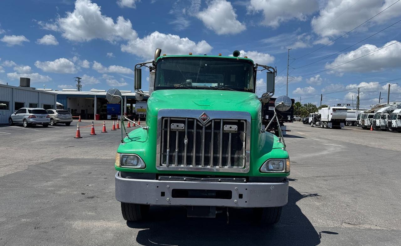 2014 International Paystar 60,000 lb. Heil Dual Lift Roll-off Truck