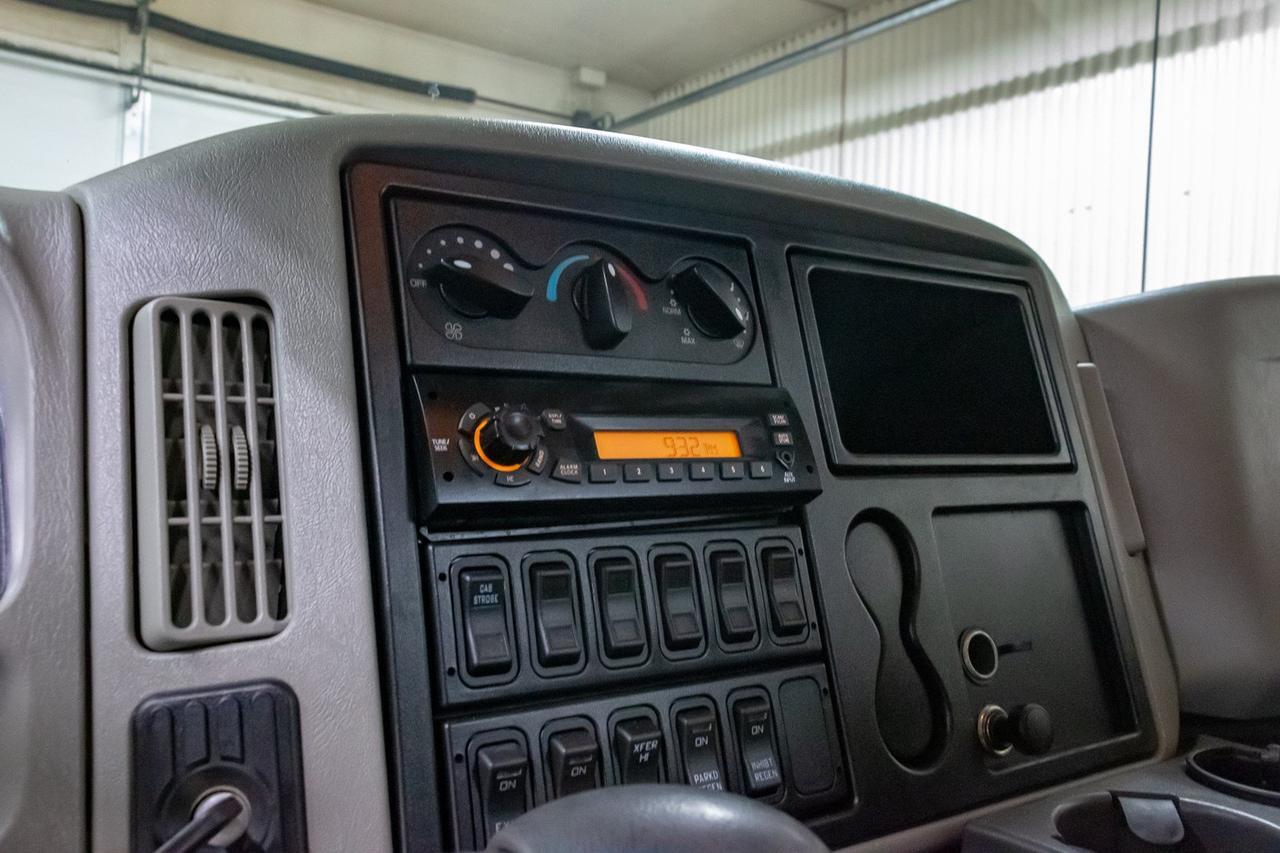 2014 International Terrastar 4X4 S/A Picker Truck Red Deer AB