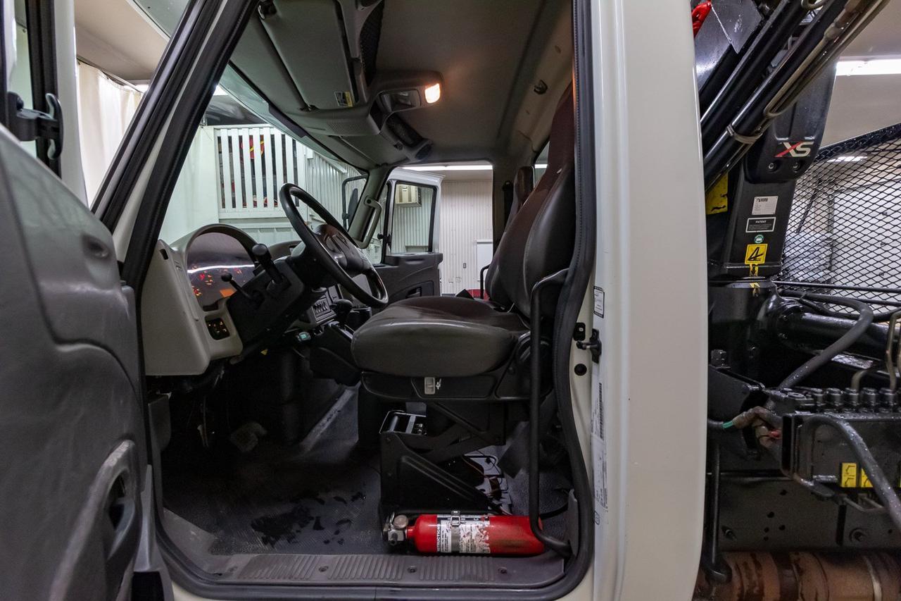 2014 International Terrastar 4X4 S/A Picker Truck Red Deer AB