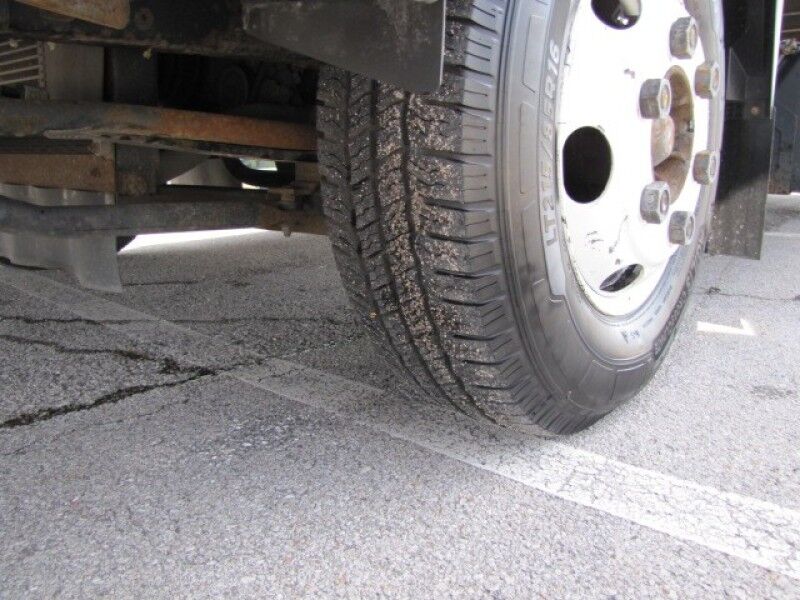 2014 Isuzu NPR-HD Collinsville OK