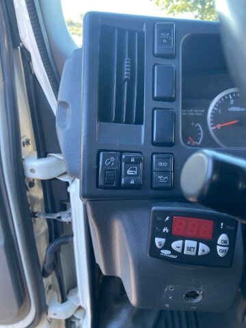 2014 Isuzu NPR HD DSL REG AT IBT PWL Charlotte NC