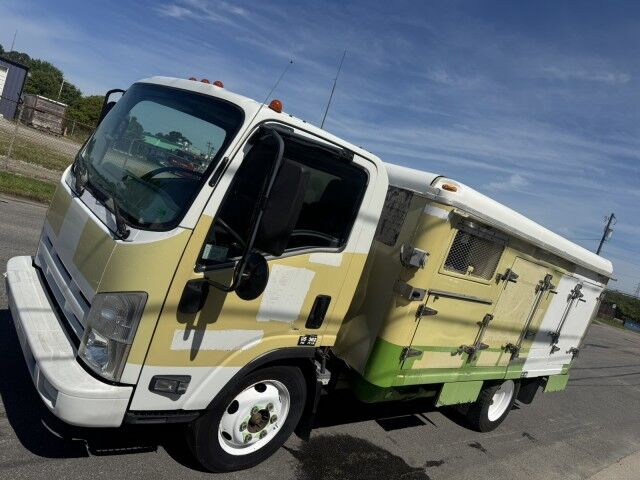 2014 Isuzu NPR Refrigerated Former Schwan's Delivery Truck Henrico VA
