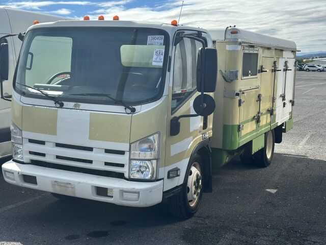 2014 Isuzu NPR Refrigerated Former Schwan's Delivery Truck