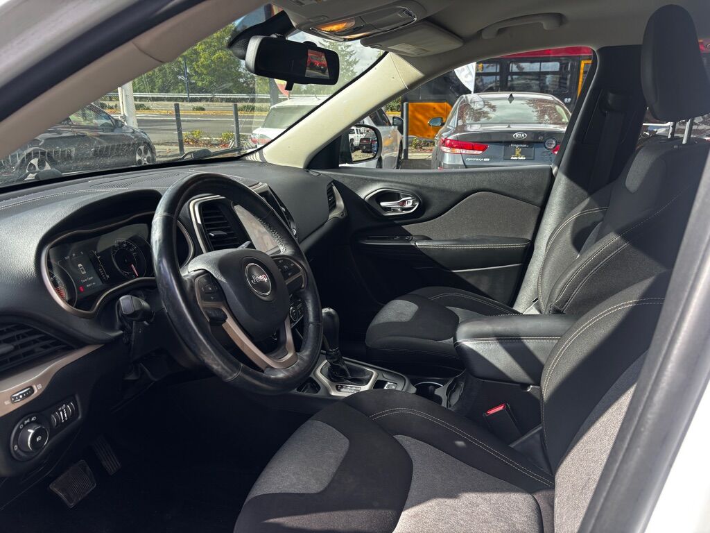 2014 JEEP CHEROKEE LATITUDE Des Moines WA