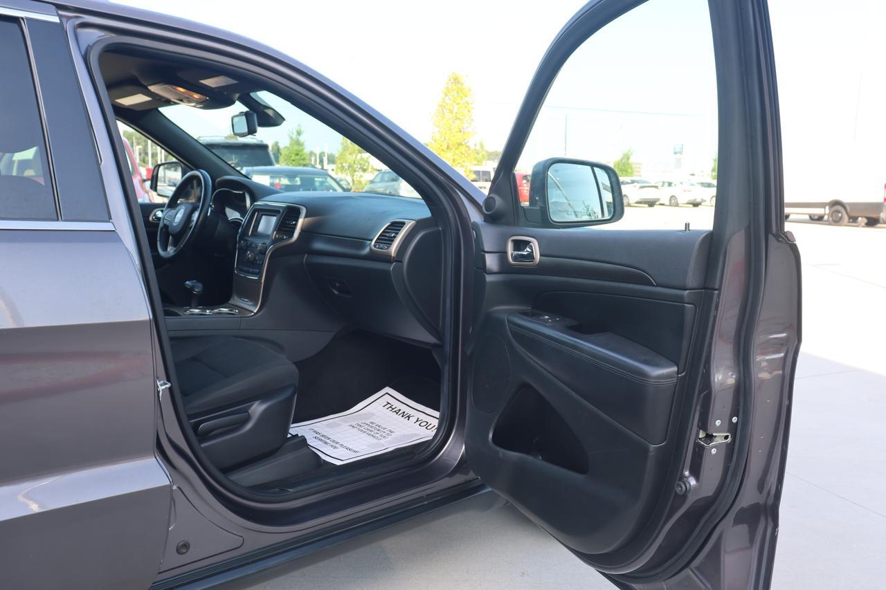 2014 JEEP GRAND CHEROKEE LAREDO Houston TX