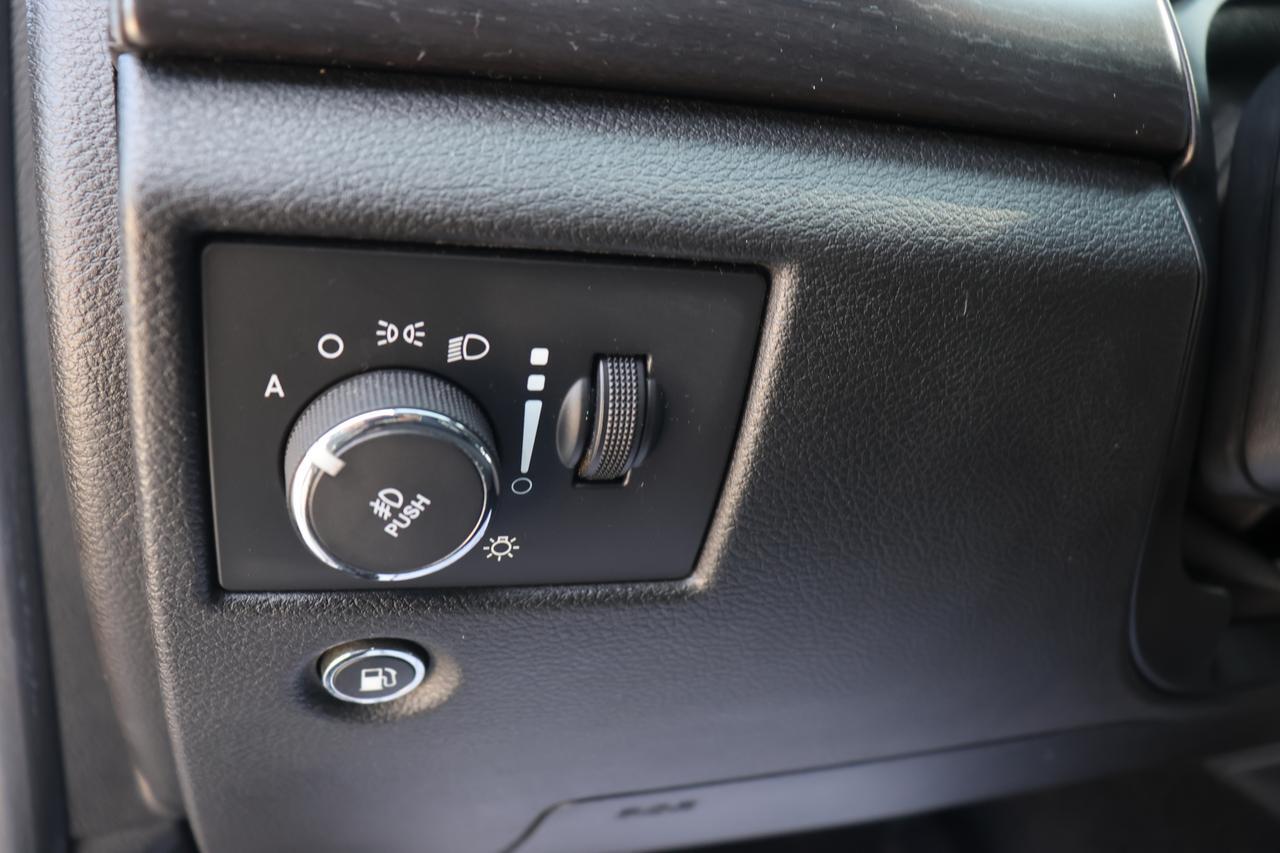 2014 JEEP GRAND CHEROKEE LAREDO Houston TX
