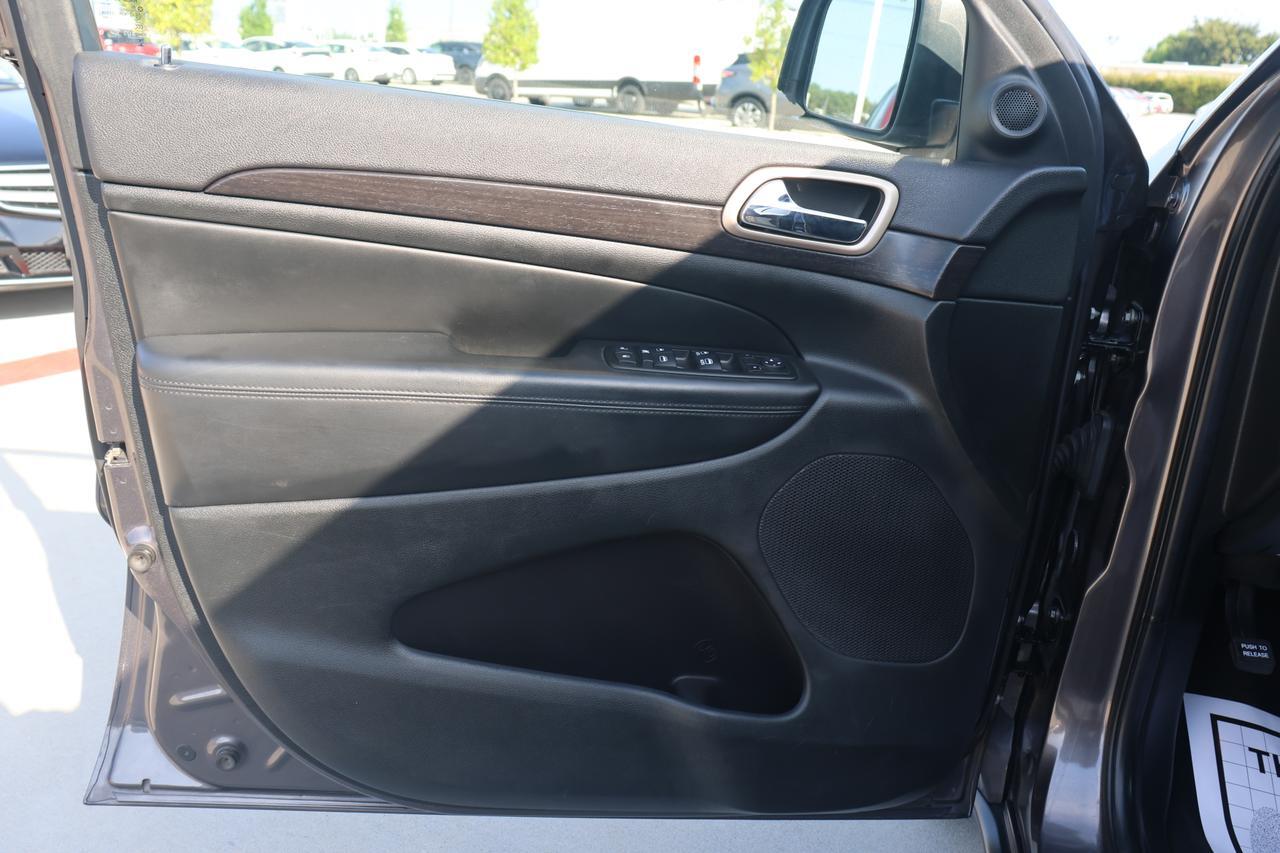 2014 JEEP GRAND CHEROKEE LAREDO Houston TX
