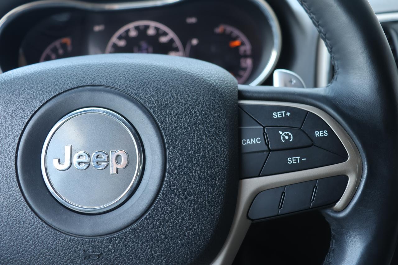 2014 JEEP GRAND CHEROKEE LAREDO Houston TX