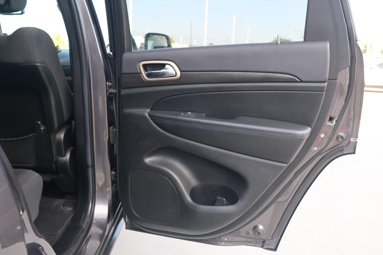 2014 JEEP GRAND CHEROKEE LAREDO Houston TX