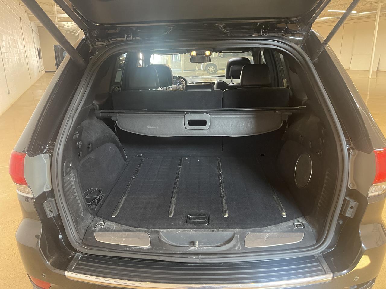 2014 Jeep Grand Cherokee Overland photo 4