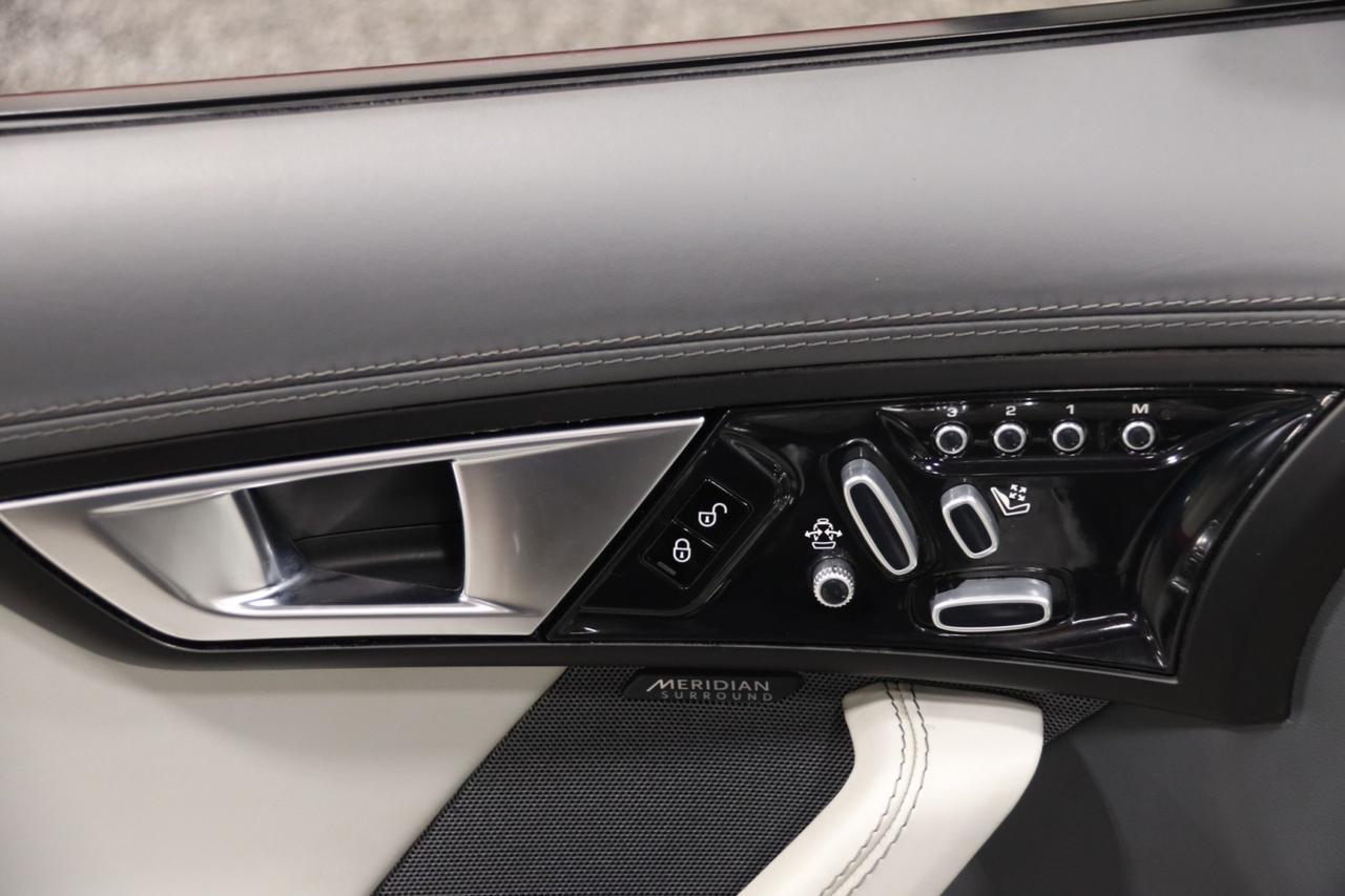 2014 Jaguar F-TYPE V6 S 2dr Convertible Skokie IL
