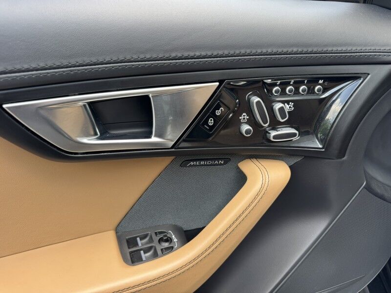 2014 Jaguar F-TYPE V6 S Willow Grove PA
