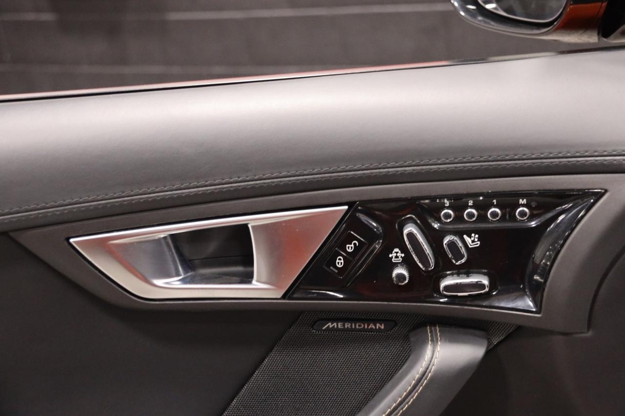 2014 Jaguar F-TYPE V6 Supercharged 2dr Convertible Skokie IL