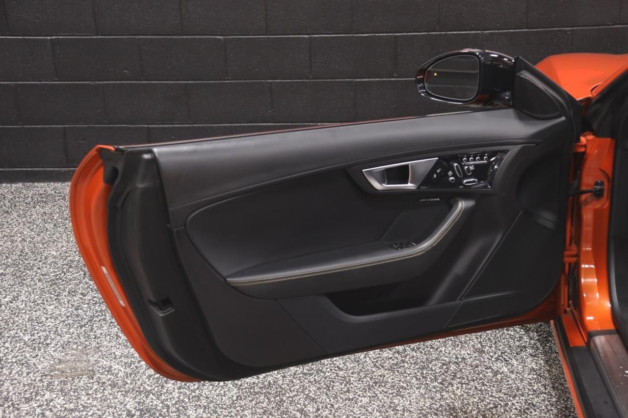 2014 Jaguar F-TYPE V6 Supercharged 2dr Convertible Skokie IL