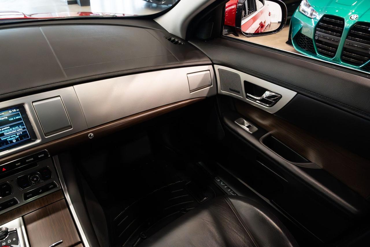 2014 Jaguar XF V6 SC Gladstone OR