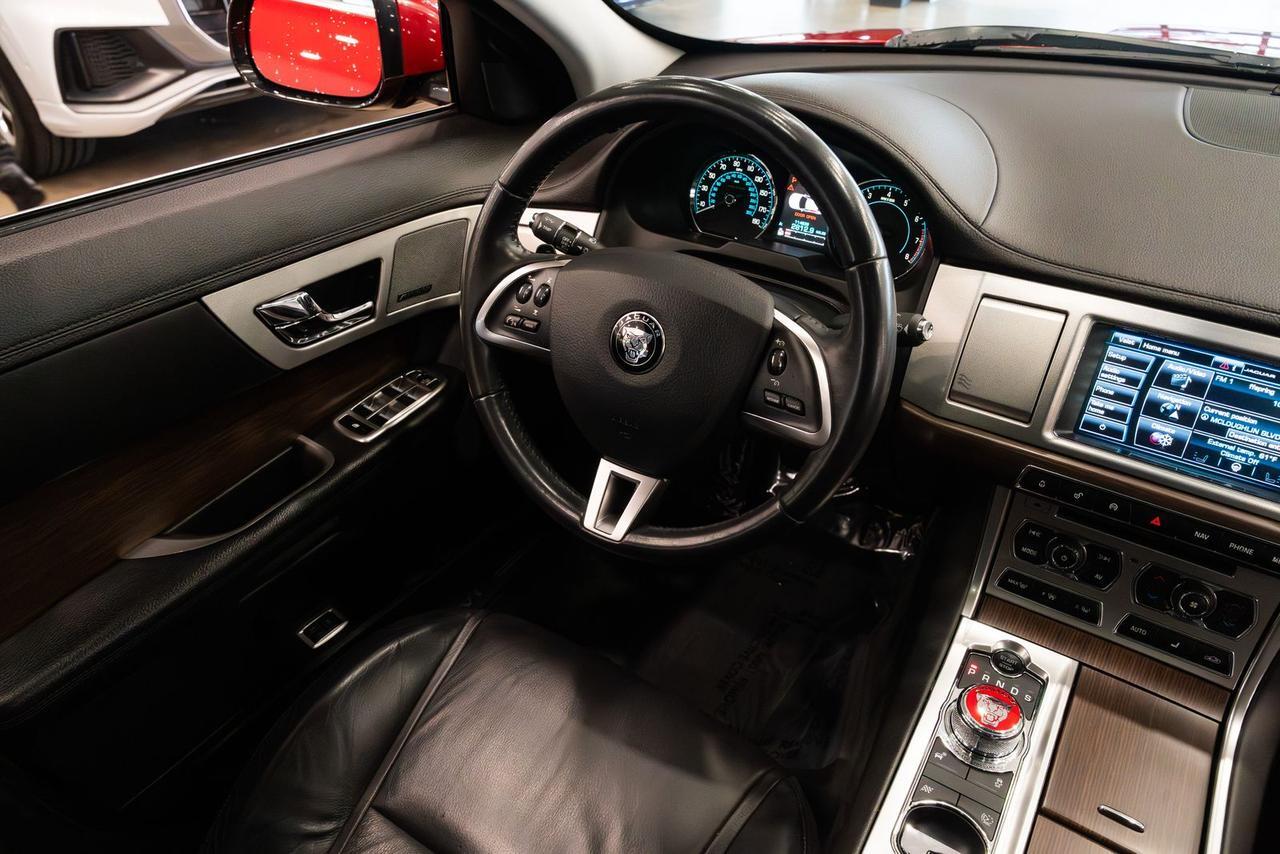 2014 Jaguar XF V6 SC Gladstone OR
