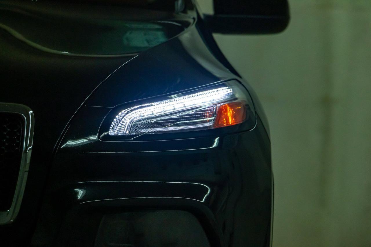 2014 Jeep Cherokee 4x4 North BCam Red Deer AB