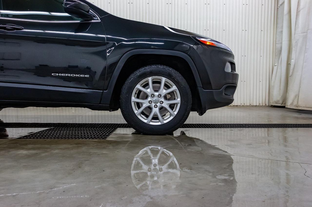 2014 Jeep Cherokee 4x4 North BCam Red Deer AB