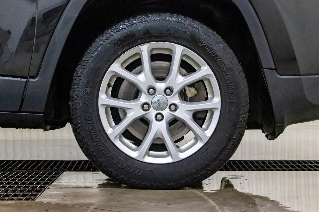 2014 Jeep Cherokee 4x4 North BCam Red Deer AB