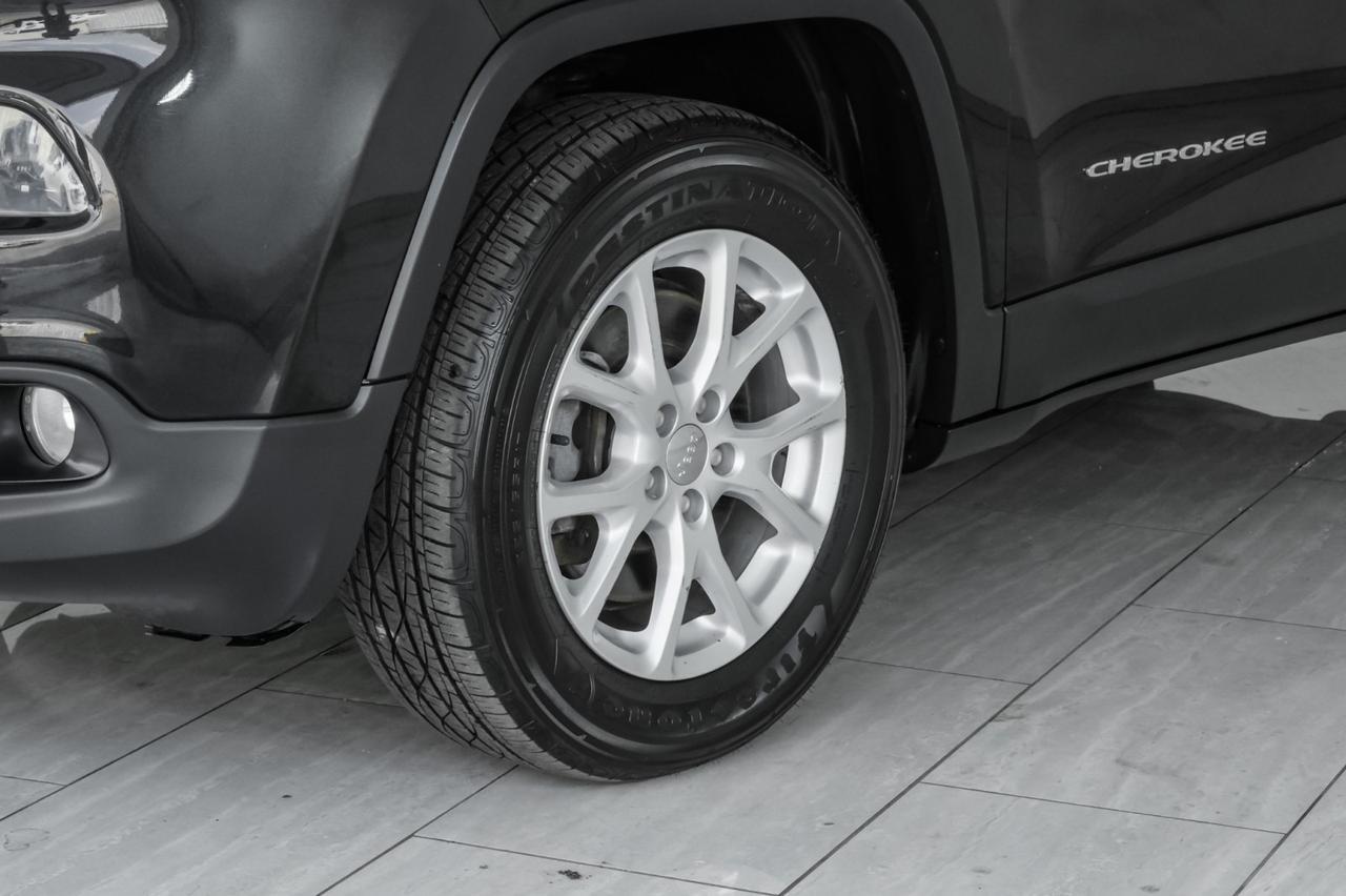 2014 Jeep Cherokee LATITUDE 4WD AUTOMATIC NAVIGATION BLUETOOTH CRUISE CONTROL ALLOY WHEELS Carrollton TX