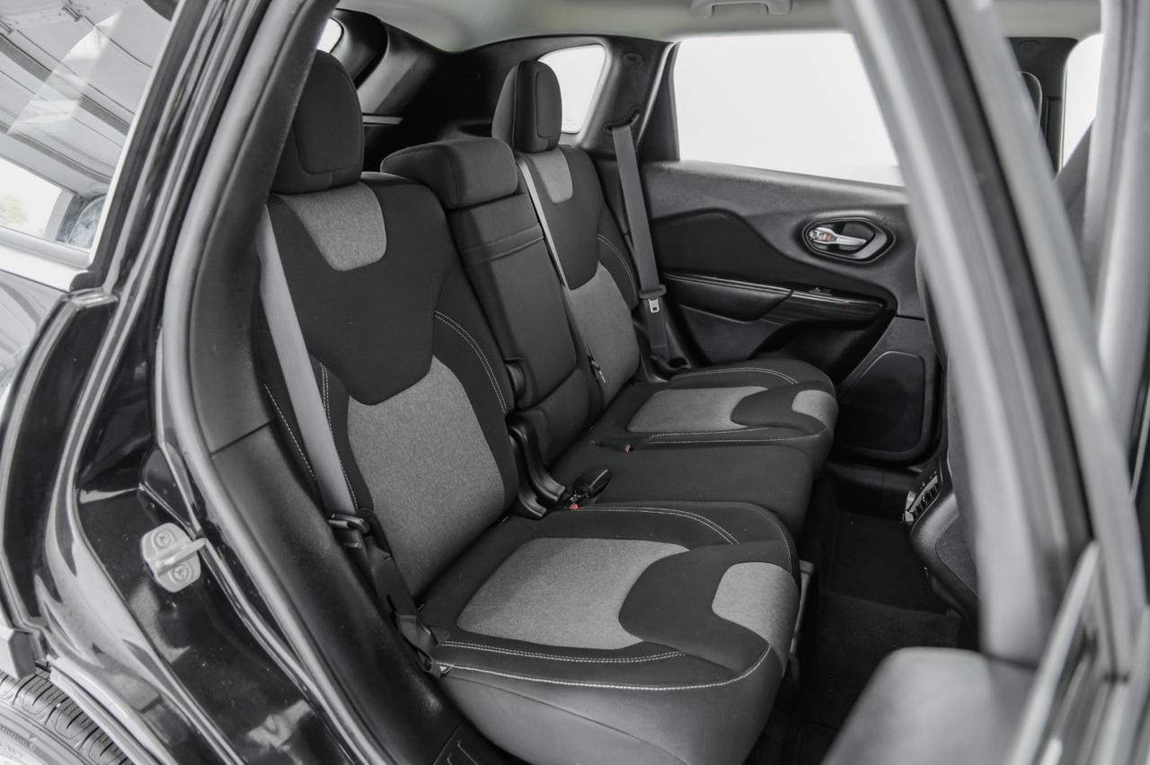 2014 Jeep Cherokee LATITUDE 4WD AUTOMATIC NAVIGATION BLUETOOTH CRUISE CONTROL ALLOY WHEELS Carrollton TX